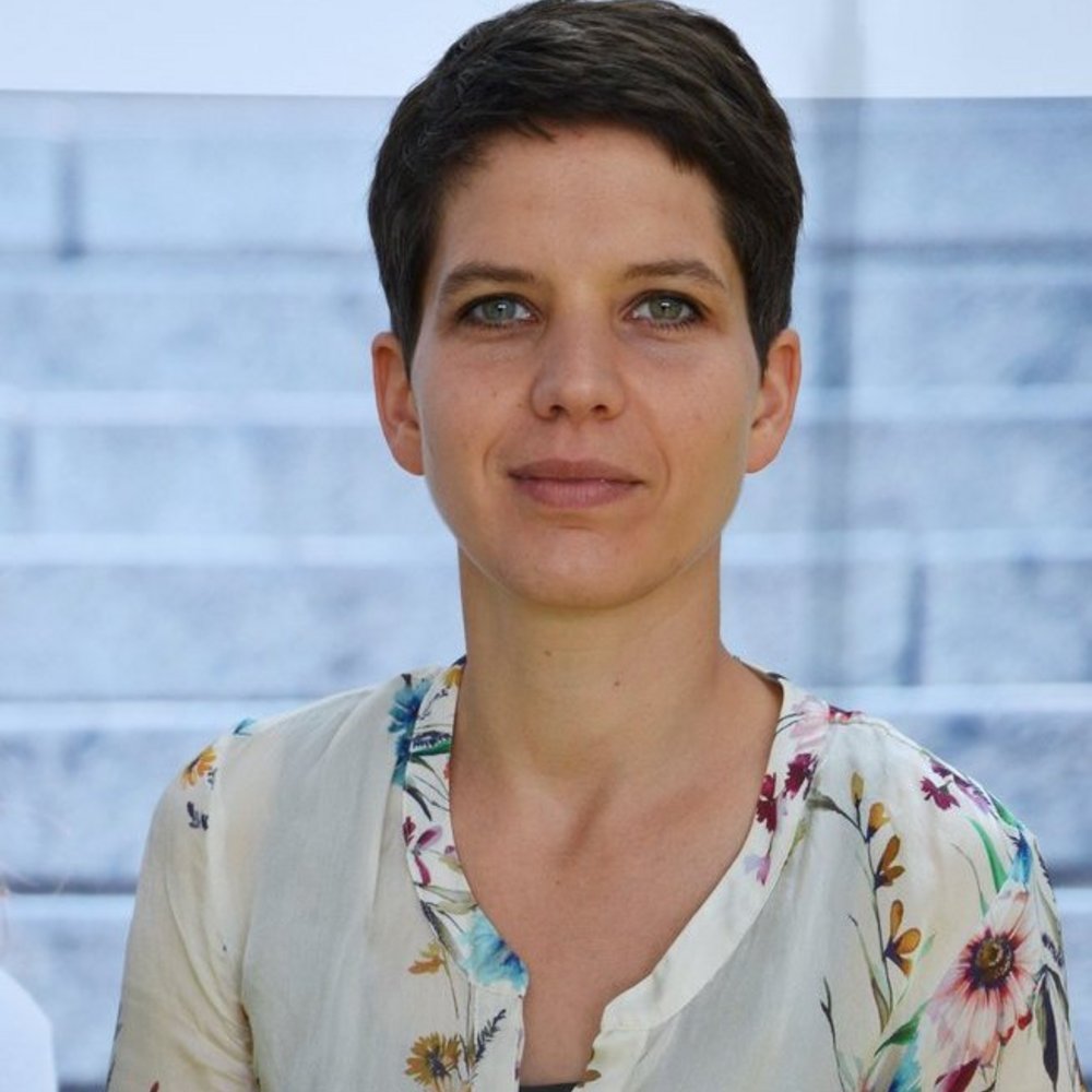 Stefanie Weniger, Projektmitarbeiterin